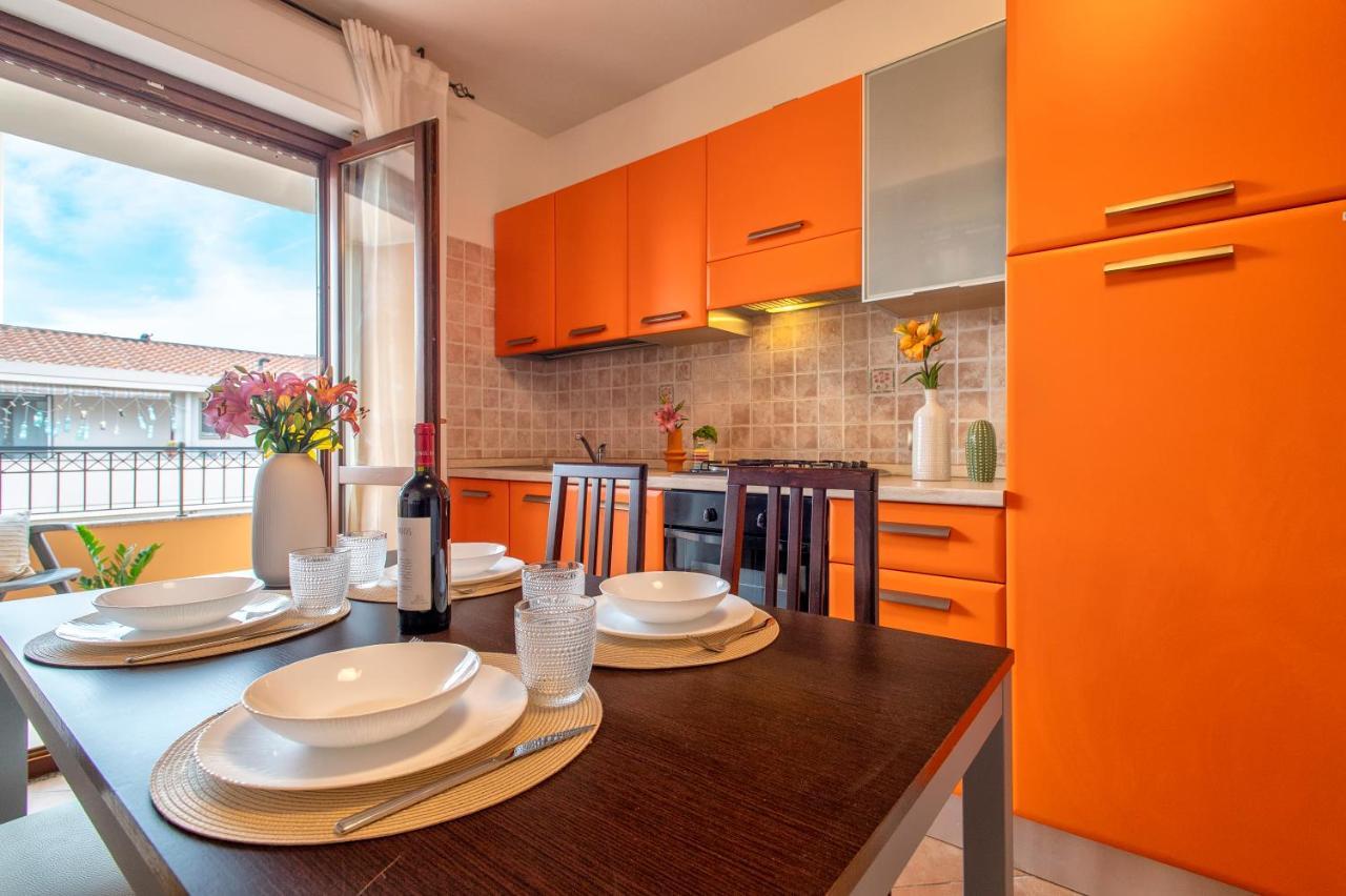 Le Terrazze Apartments Альгеро Екстер'єр фото