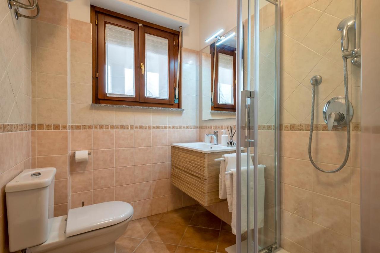 Le Terrazze Apartments Альгеро Екстер'єр фото