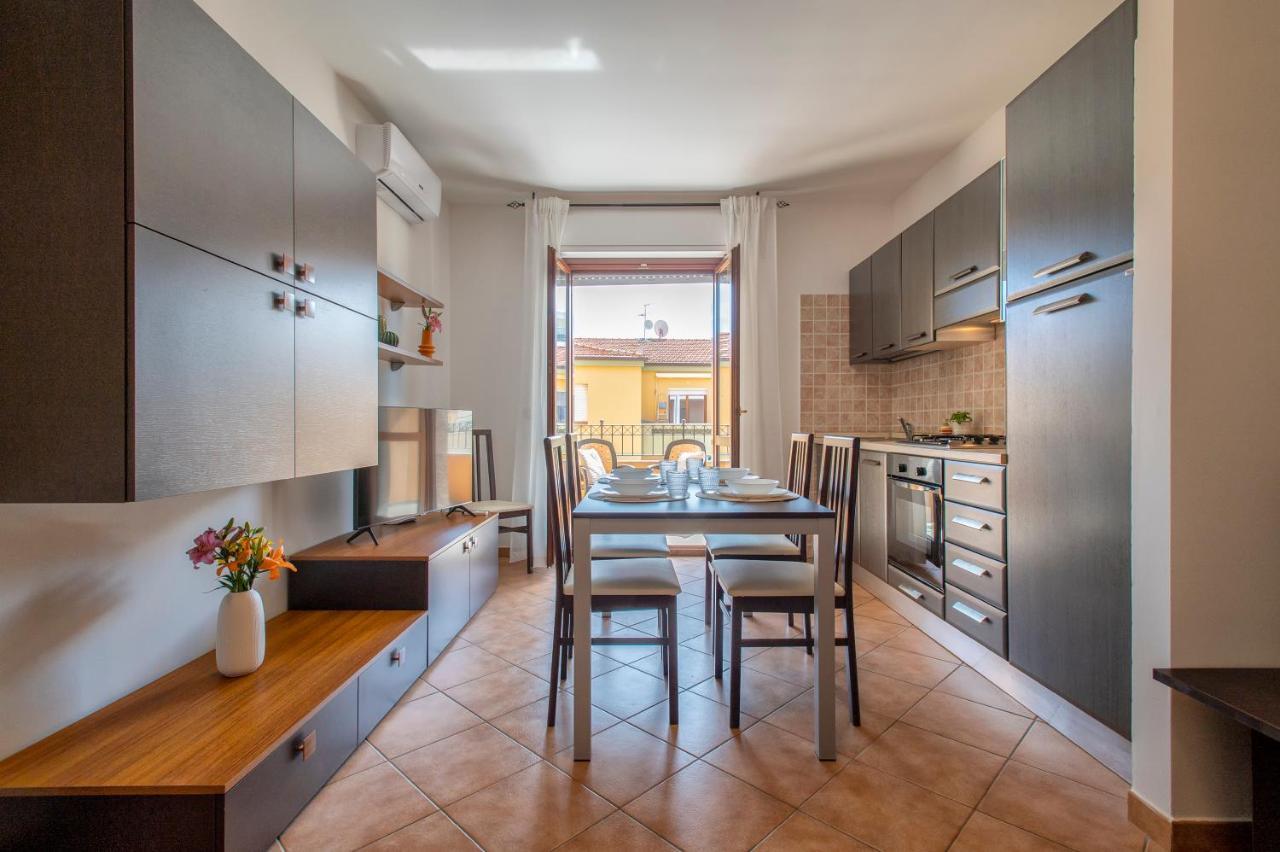 Le Terrazze Apartments Альгеро Екстер'єр фото