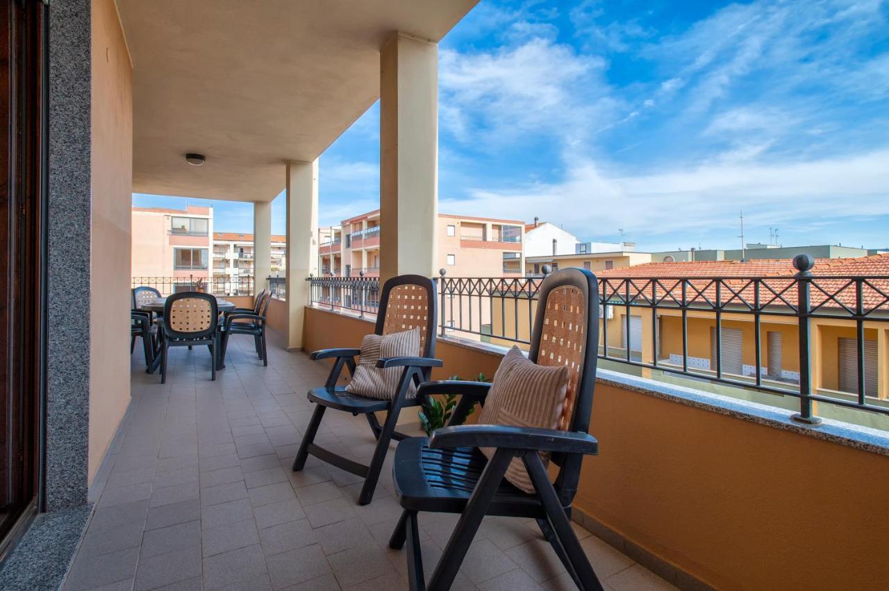 Le Terrazze Apartments Альгеро Екстер'єр фото