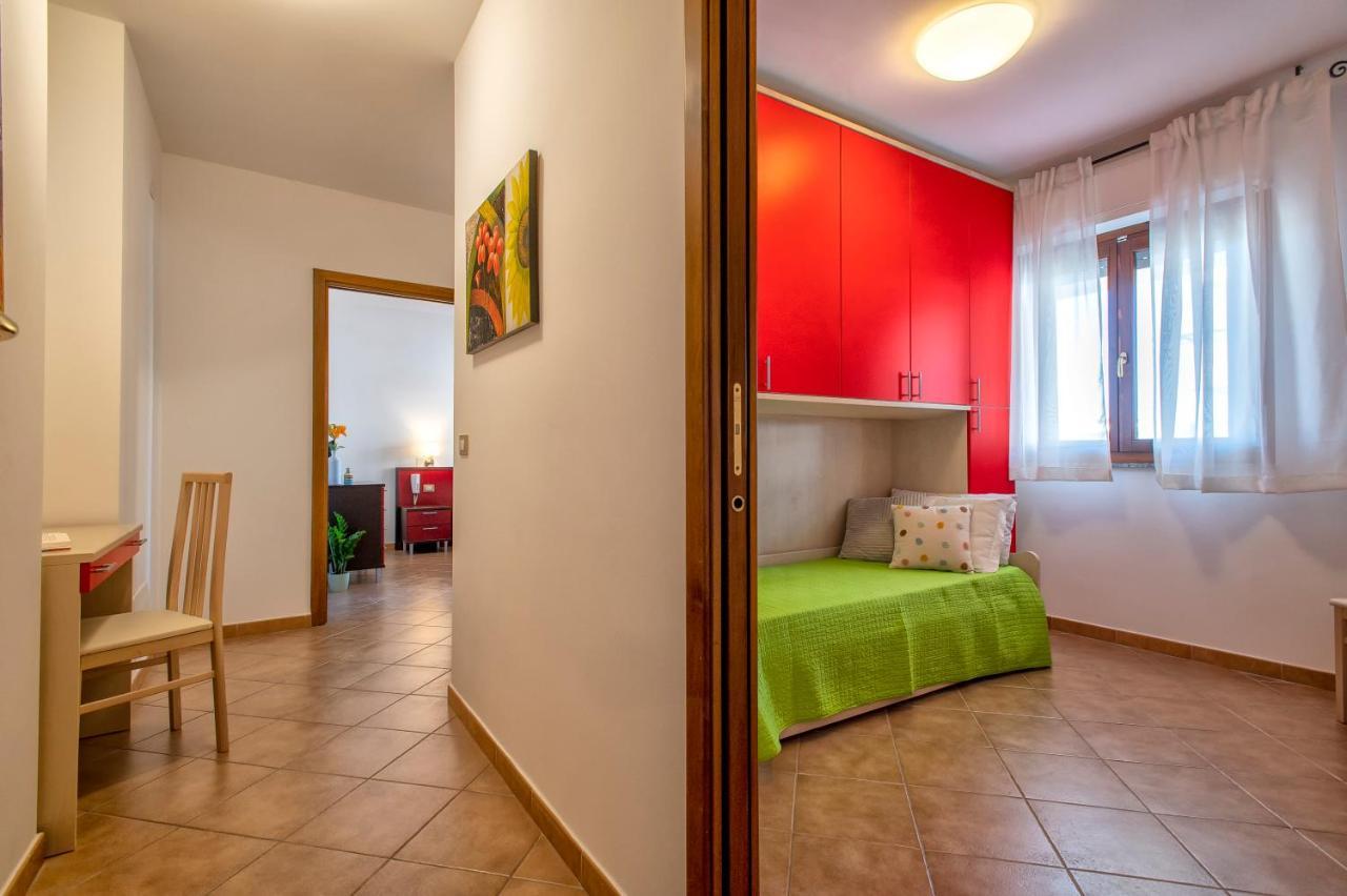 Le Terrazze Apartments Альгеро Екстер'єр фото